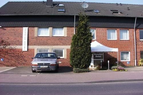 Donatus Hotel Brauweiler エクステリア 写真